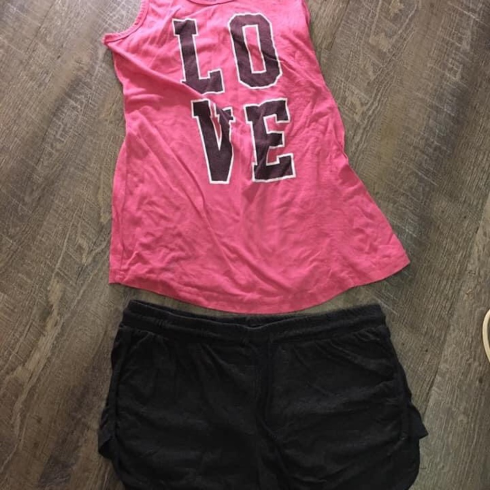 Set - Picture 2 of 2